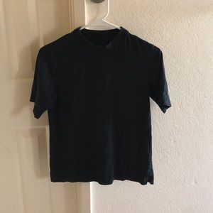 Everlane black mock neck t shirt, size small